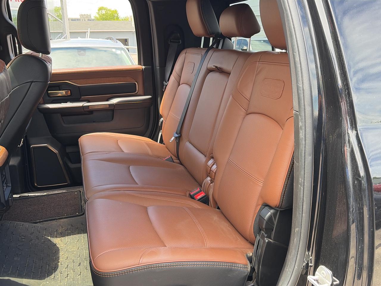 2024 RAM 3500 Limited Longhorn Photo