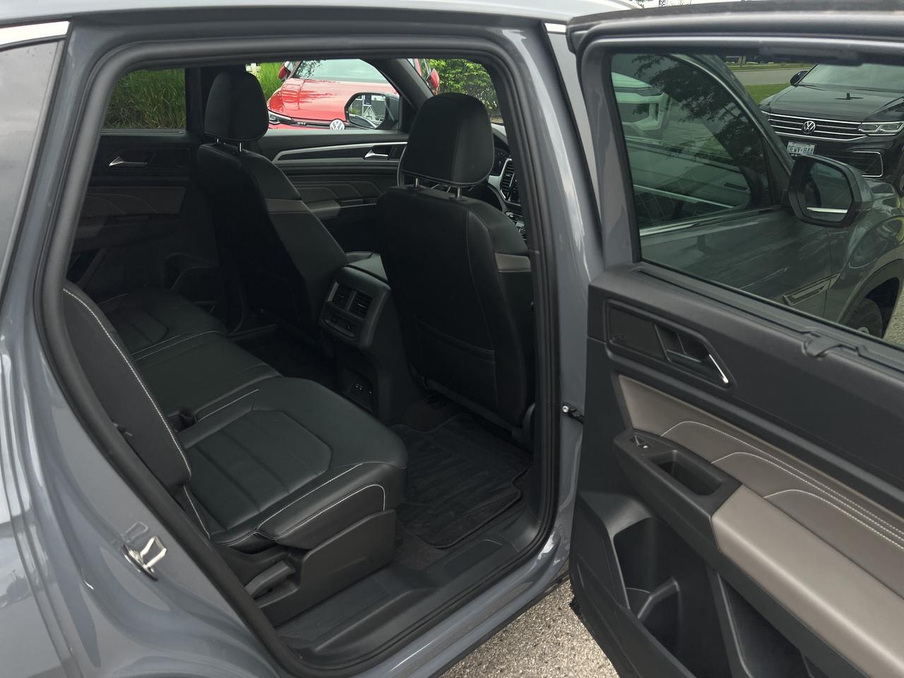 2023 Volkswagen Atlas Cross Sport Highline 3.6 FSI 4MOTION Photo