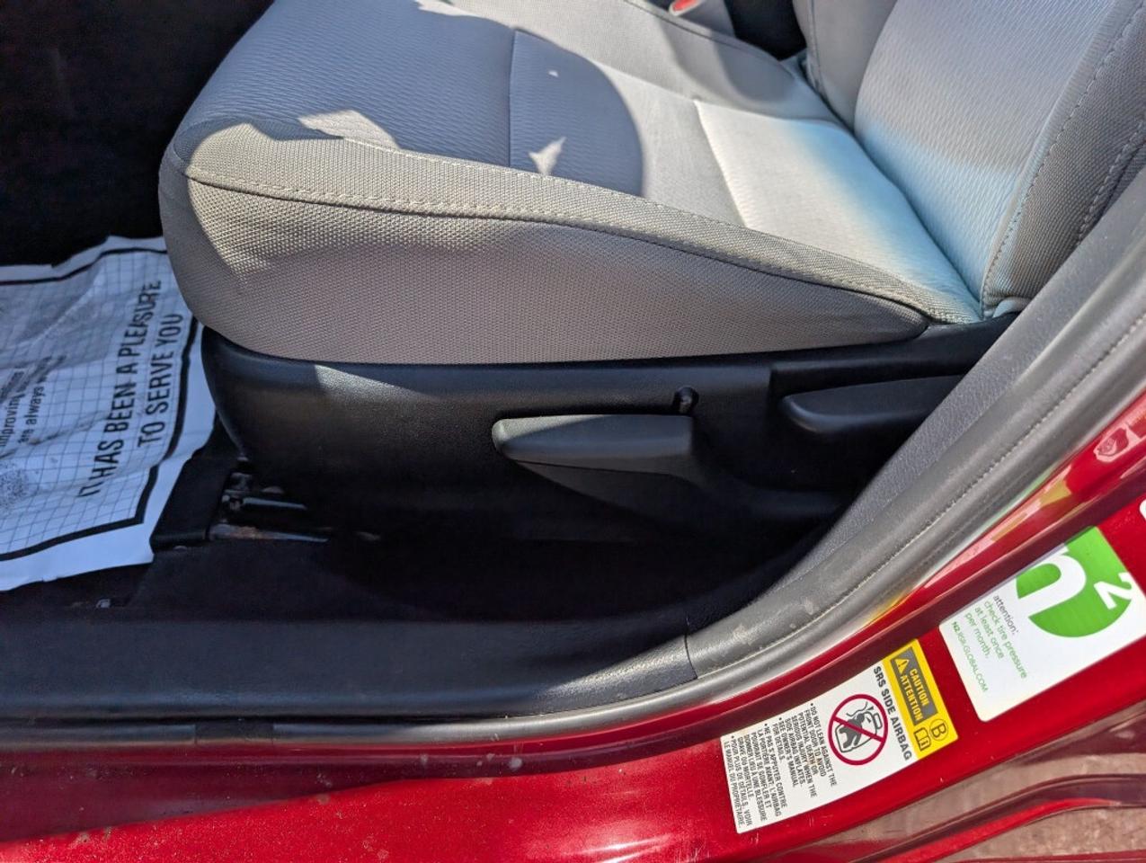 2015 Toyota Corolla LE Photo
