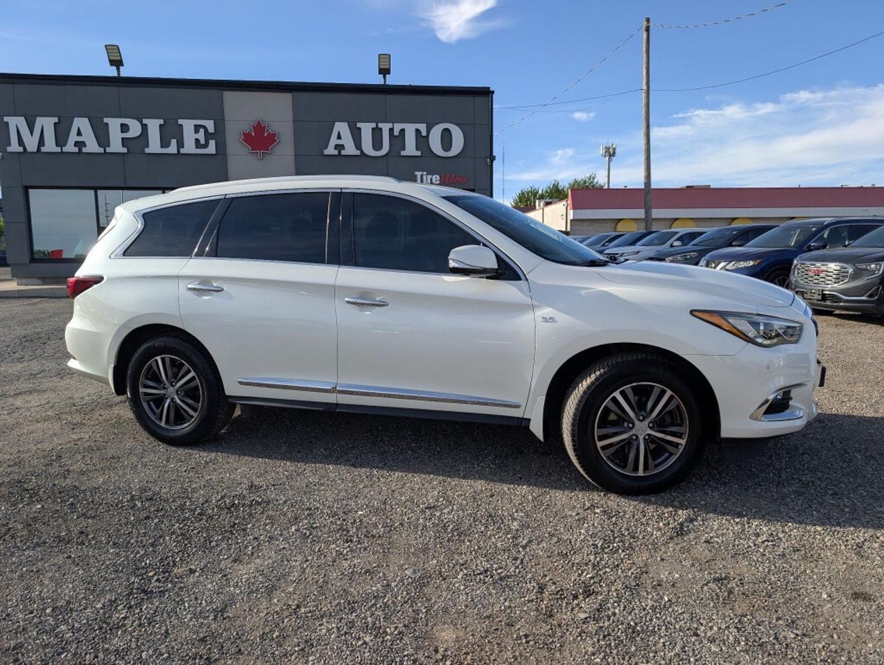 2017 Infiniti QX60 NAV   LEATHER   SUNROOF   CAMERA   HTD SEATS Photo4