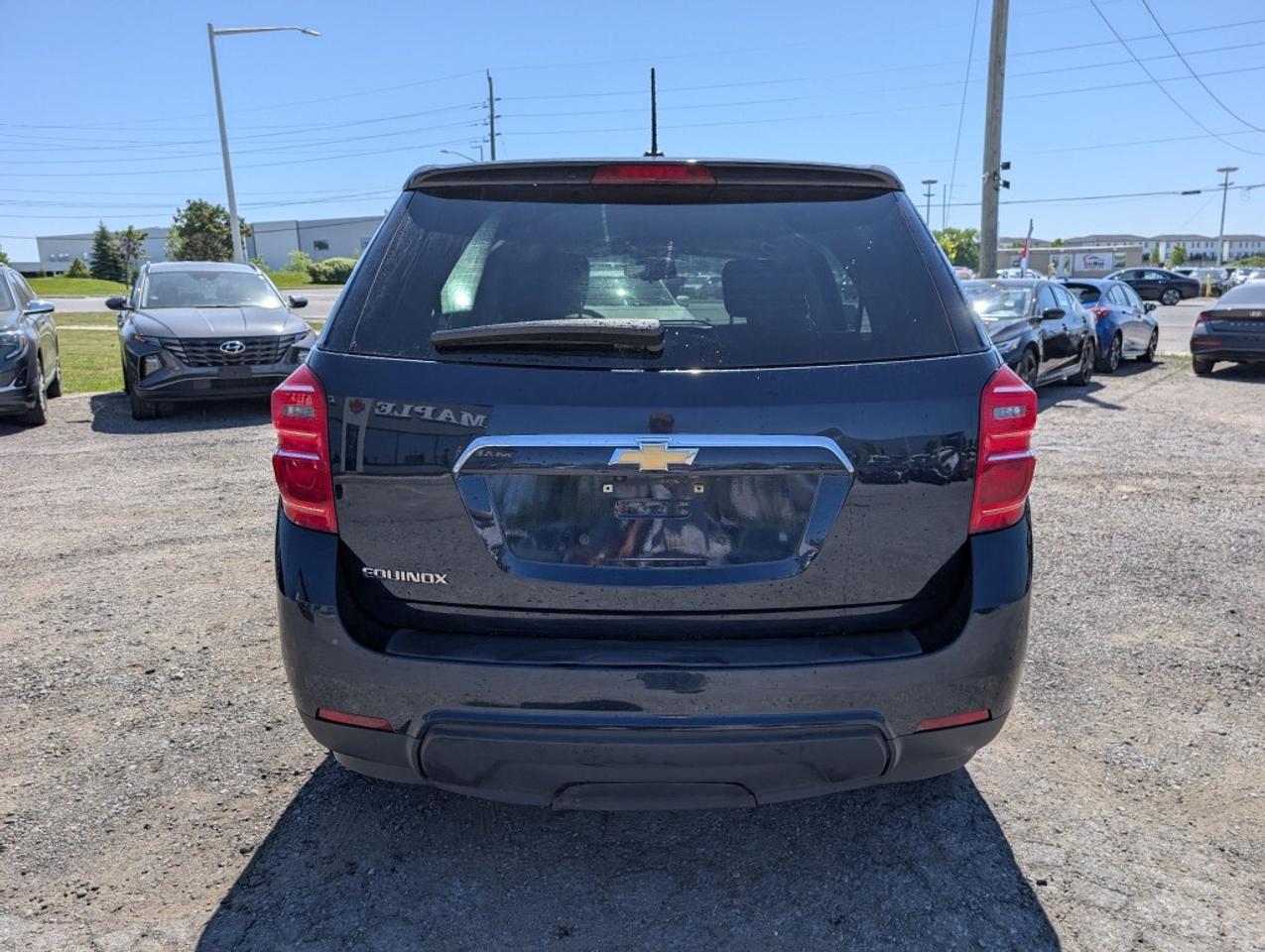 2017 Chevrolet Equinox LS Photo