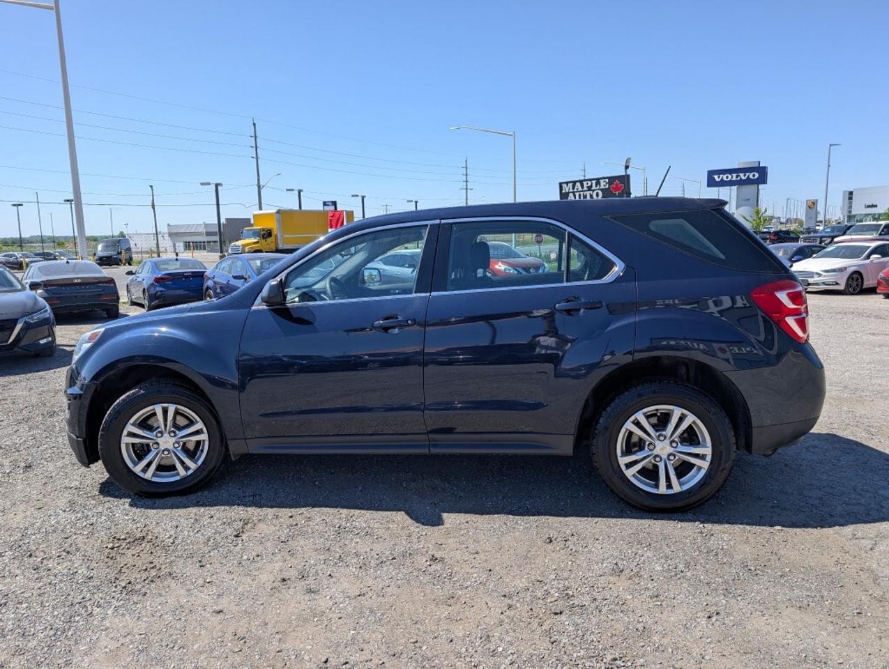 2017 Chevrolet Equinox LS Photo