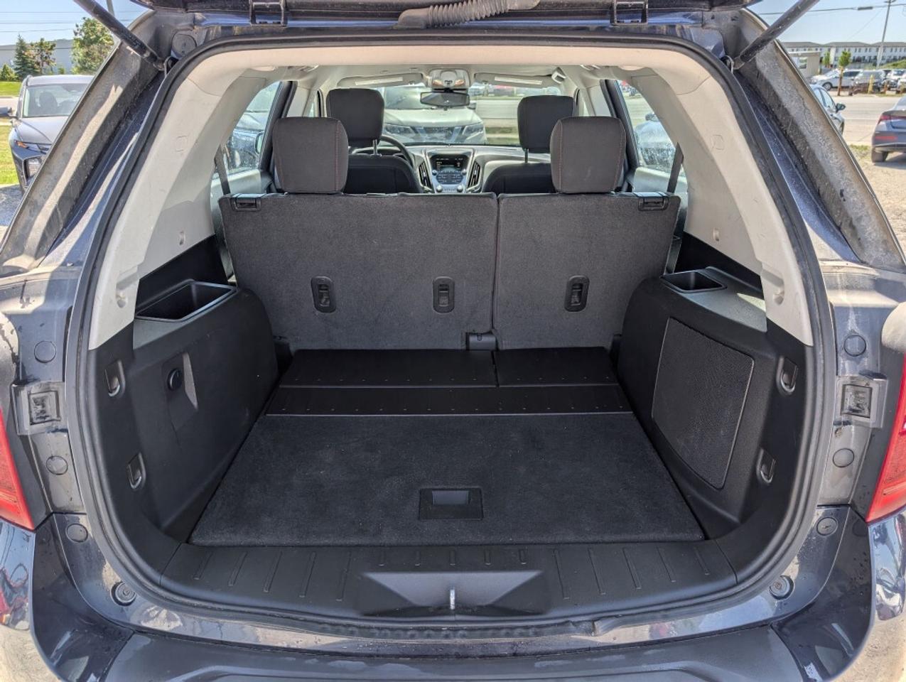 2017 Chevrolet Equinox LS Photo