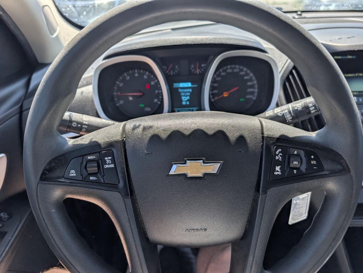 2017 Chevrolet Equinox LS Photo