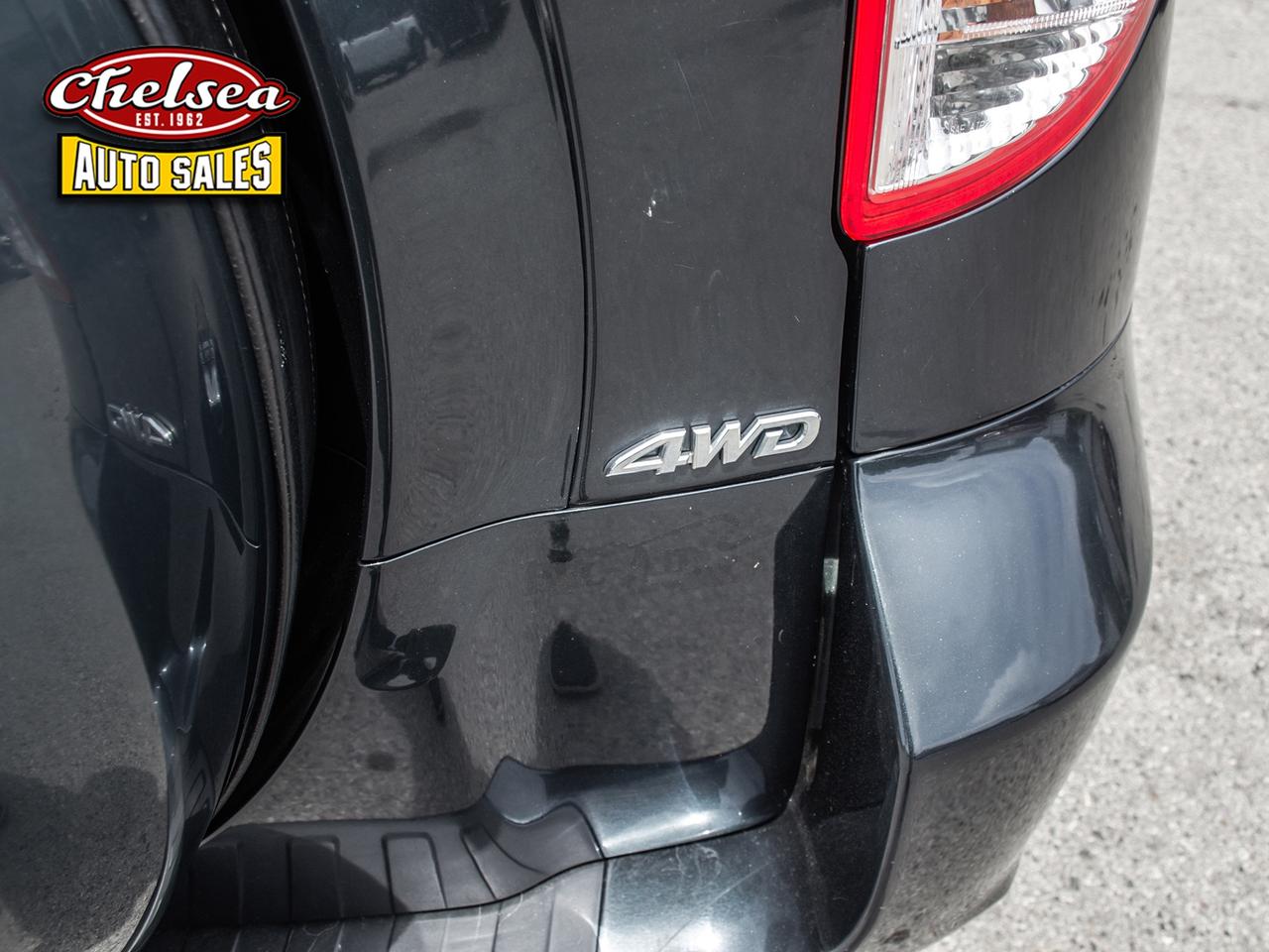 2011 Toyota RAV4 Base I4 4WD Photo
