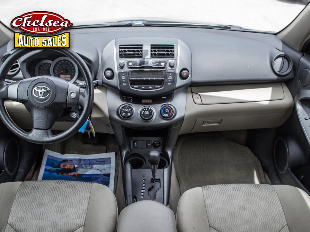 2011 Toyota RAV4 Base I4 4WD Photo