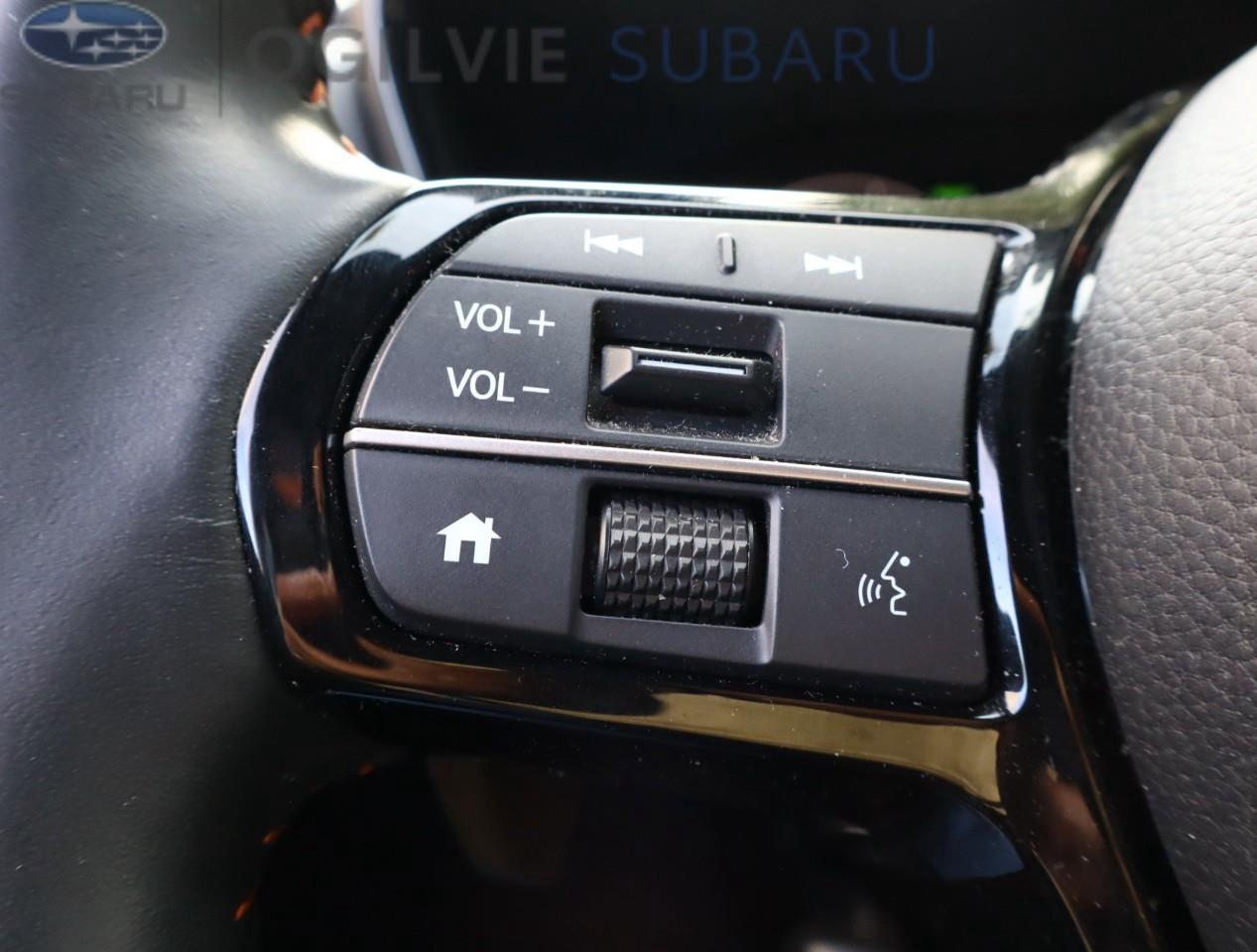 2023 Honda CR-V Hybrid Touring 4dr All-Wheel Drive Photo