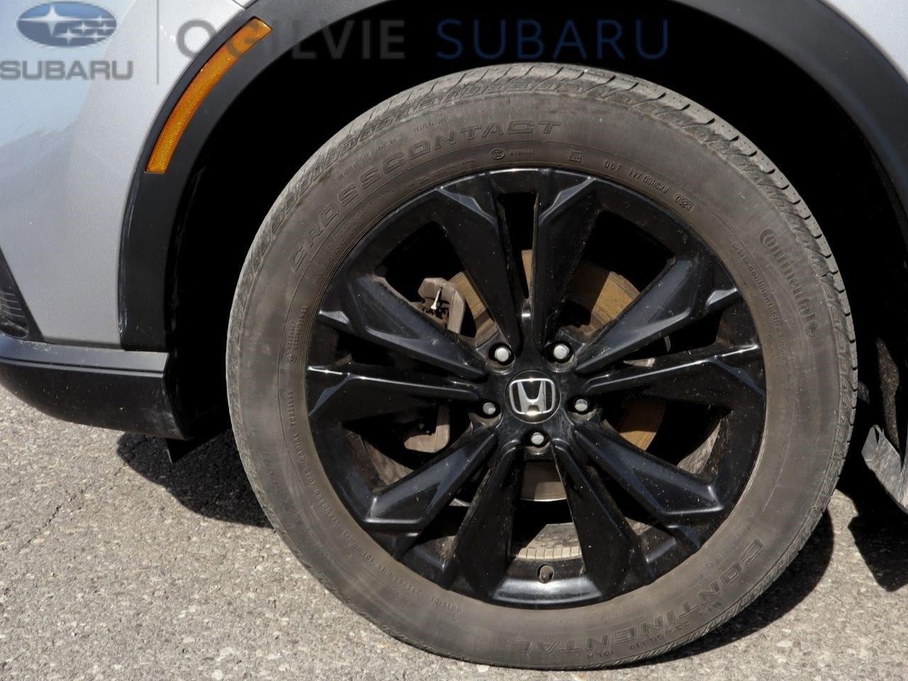 2023 Honda CR-V Hybrid Touring 4dr All-Wheel Drive Photo