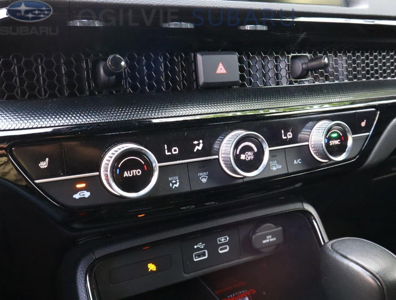 2023 Honda CR-V Hybrid Touring 4dr All-Wheel Drive Photo