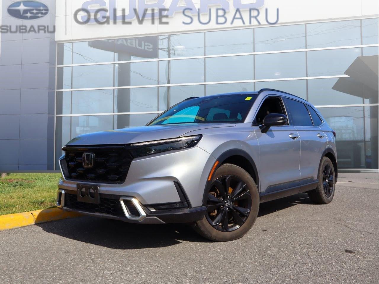 2023 Honda CR-V Hybrid Touring 4dr All-Wheel Drive Photo