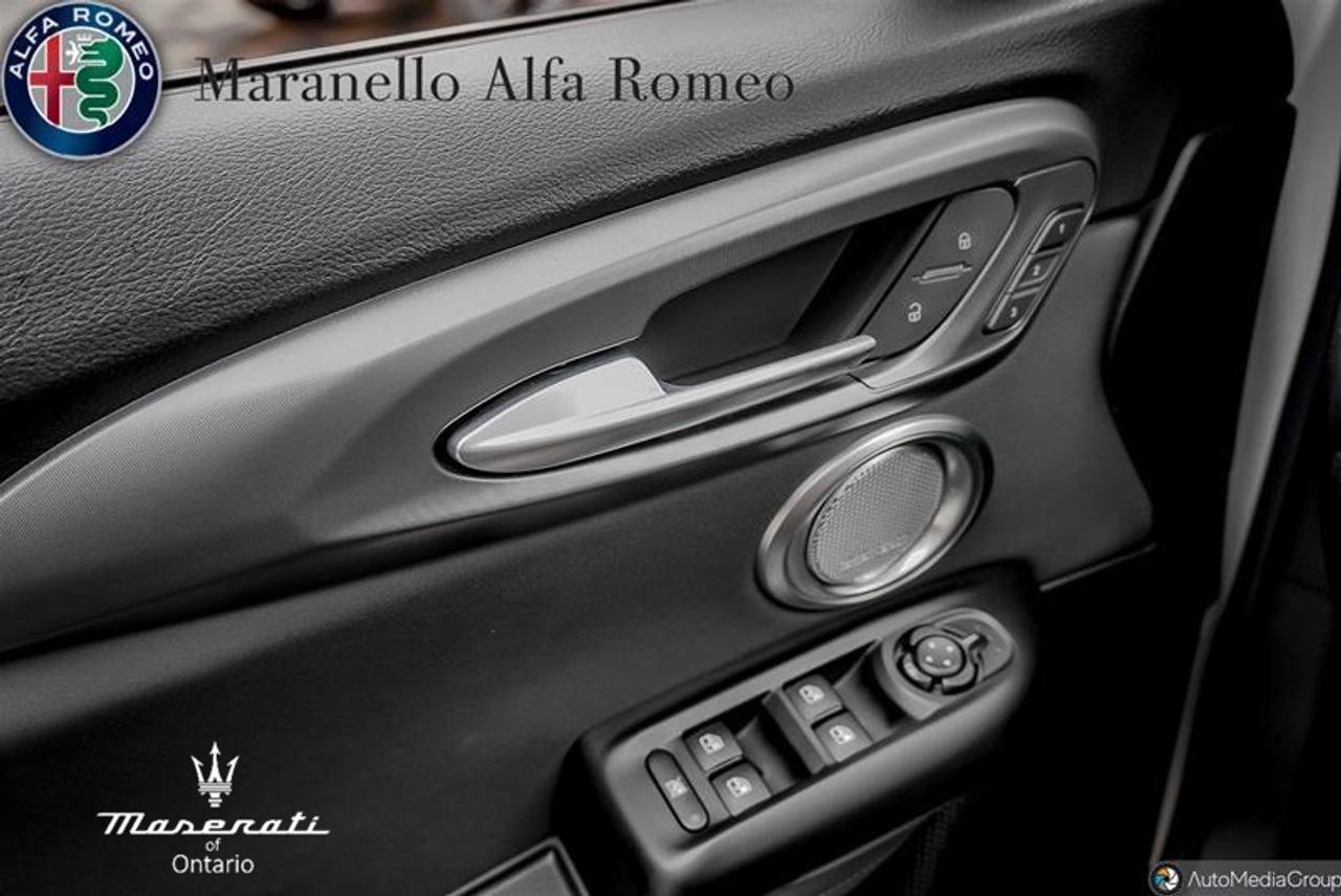 2023 Alfa Romeo Tonale Veloce 4dr All-Wheel Drive Photo