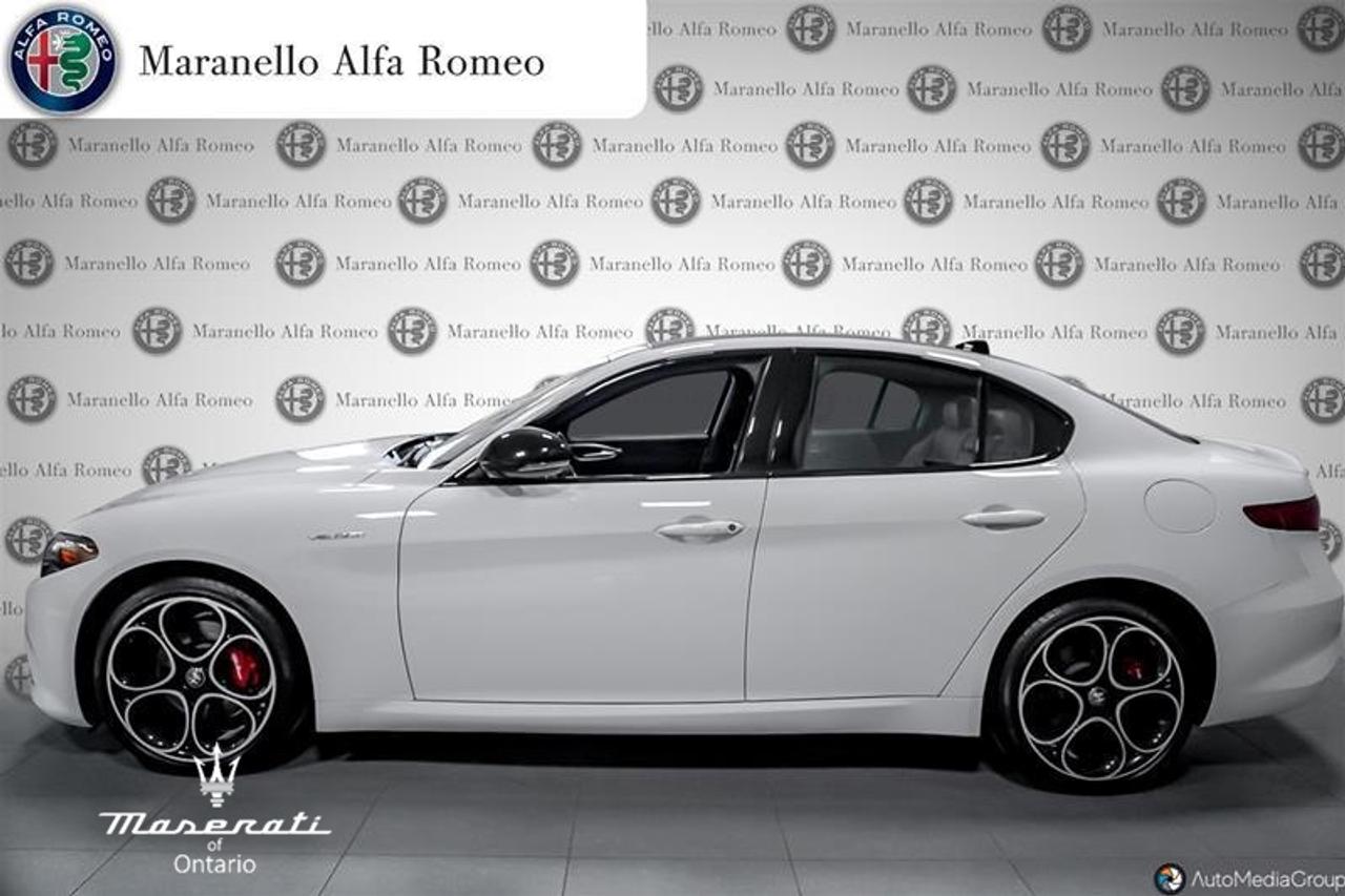 2023 Alfa Romeo Giulia Ti 4dr All-Wheel Drive Sedan Photo