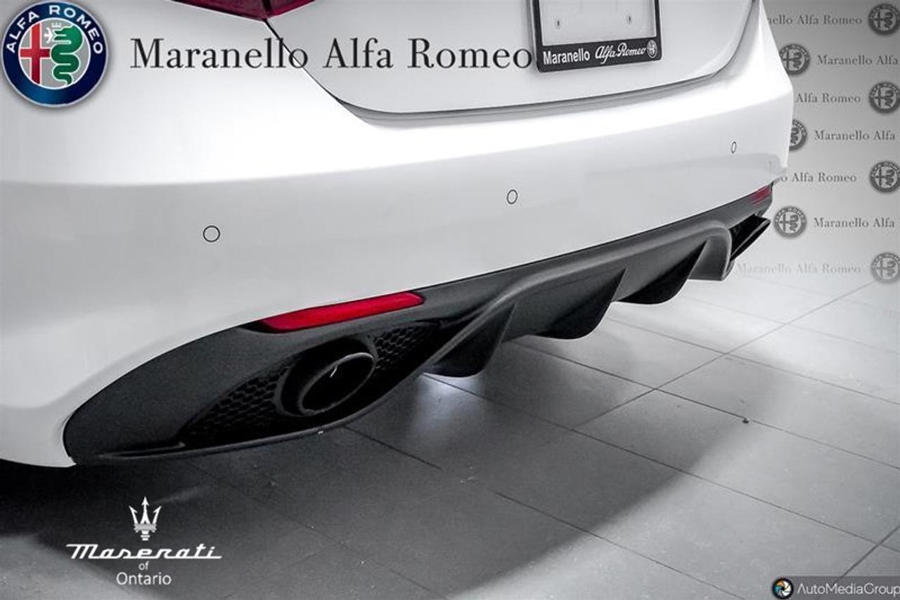 2023 Alfa Romeo Giulia Ti 4dr All-Wheel Drive Sedan Photo