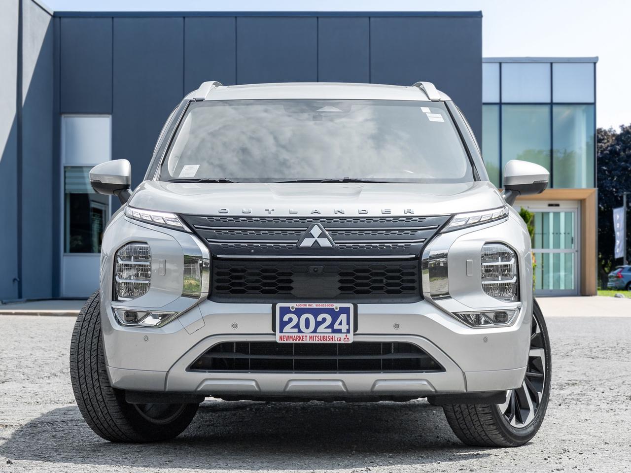 2024 Mitsubishi Outlander GT S-AWC CPO FINANCE RATES FOR AS LOW AS 0.90% Photo