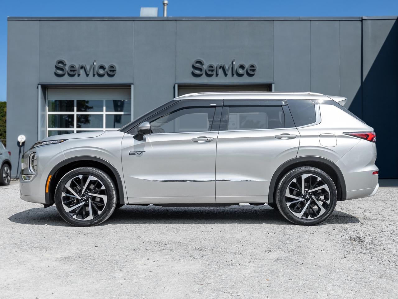 2024 Mitsubishi Outlander GT S-AWC CPO FINANCE RATES FOR AS LOW AS 0.90% Photo