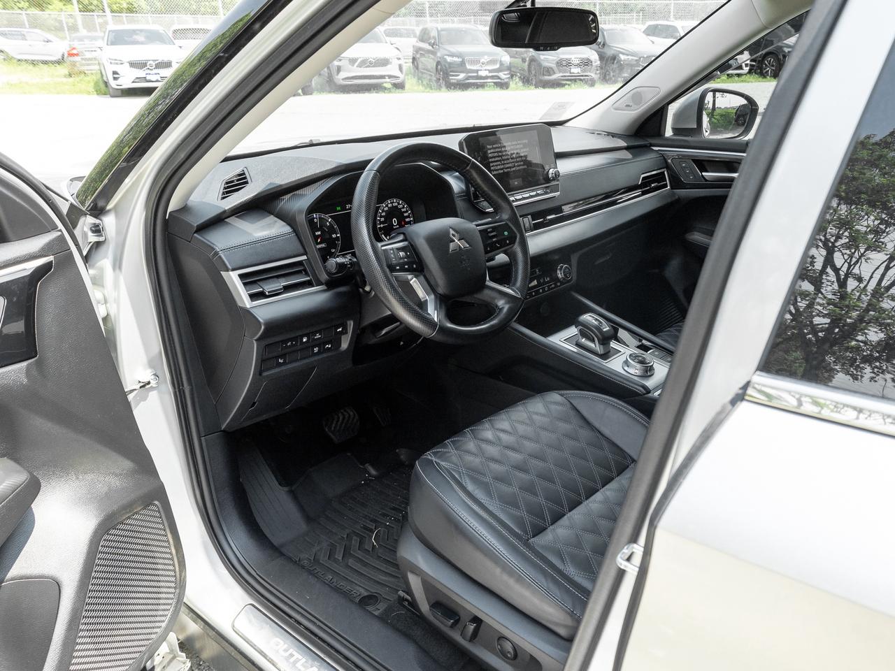 2024 Mitsubishi Outlander GT S-AWC CPO FINANCE RATES FOR AS LOW AS 0.90% Photo