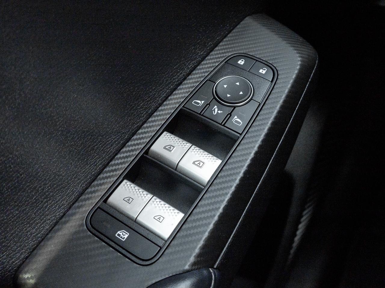 2024 Mitsubishi Outlander GT S-AWC CPO FINANCE RATES FOR AS LOW AS 0.90% Photo