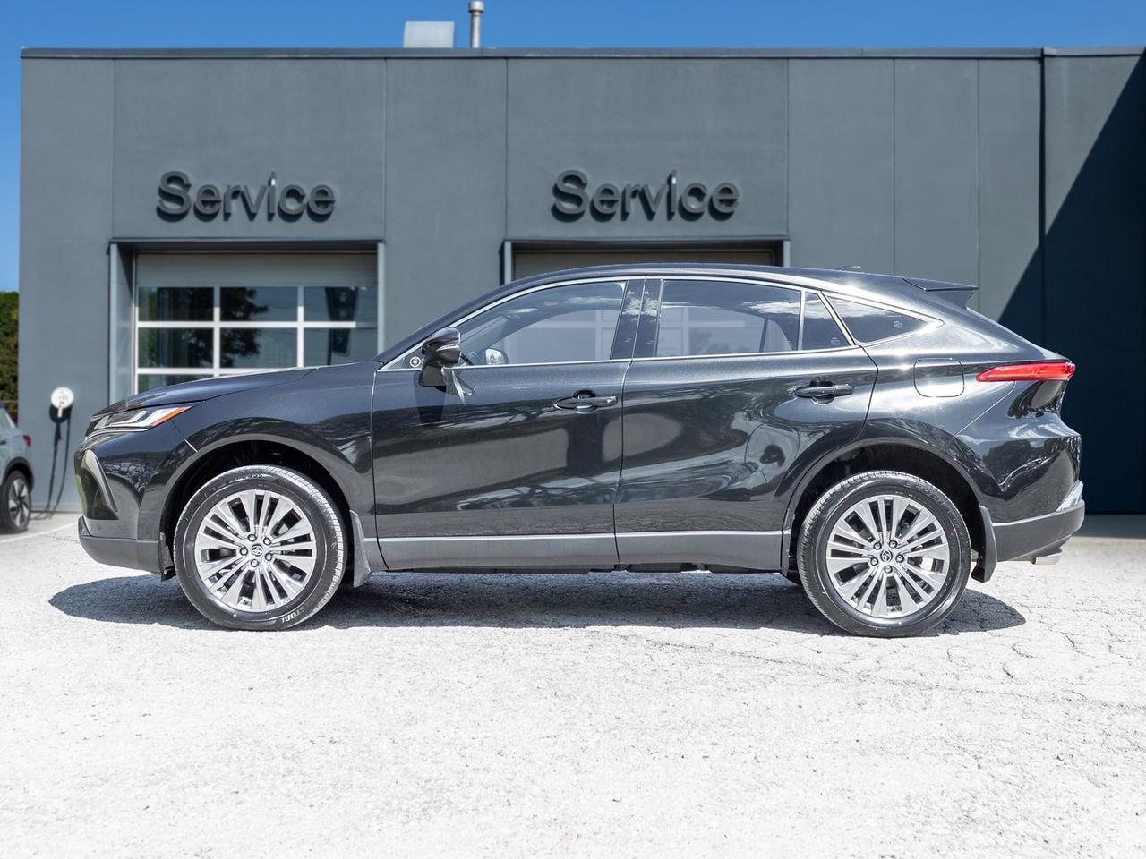 2023 Toyota Venza Limited AWD   AVAILABLE FOR FINANCING Photo