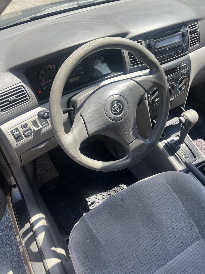2007 Toyota Corolla 4dr Sdn Auto CE power windows,locks ac Photo
