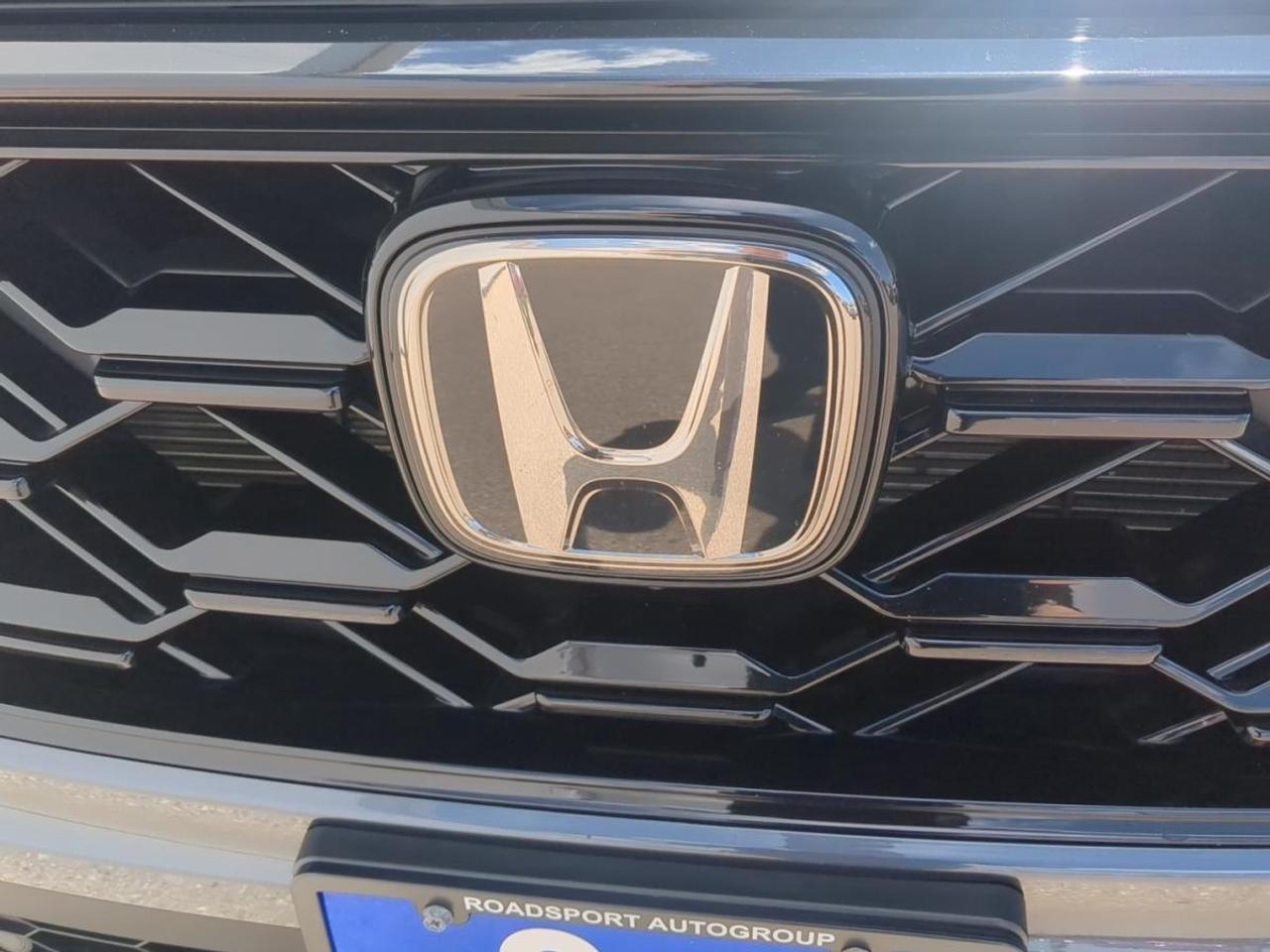 2024 Honda CR-V Touring Photo