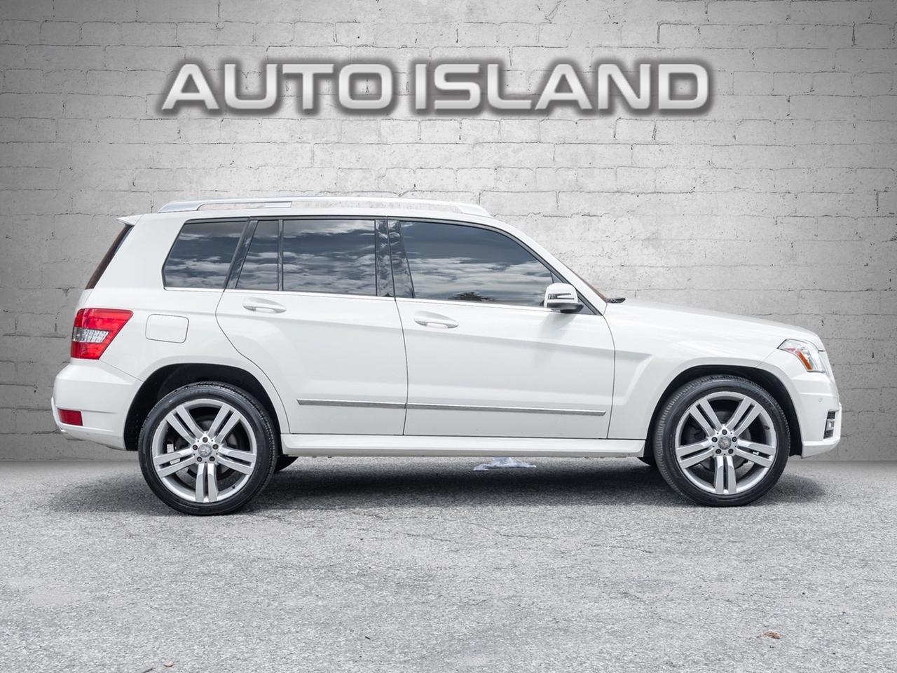 2012 Mercedes-Benz GLK-Class 4MATIC GLK 350 Photo