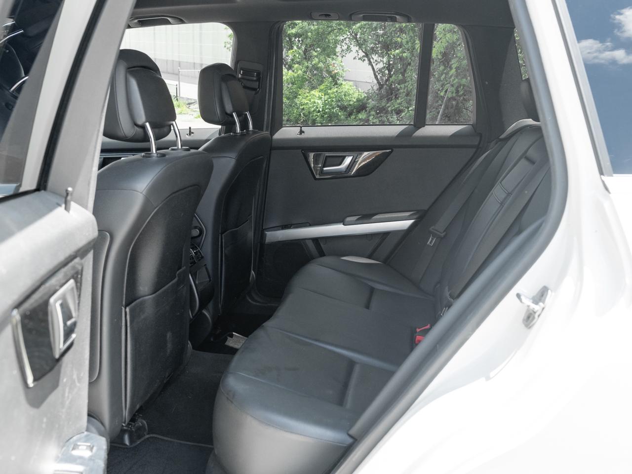 2012 Mercedes-Benz GLK-Class 4MATIC GLK 350 Photo