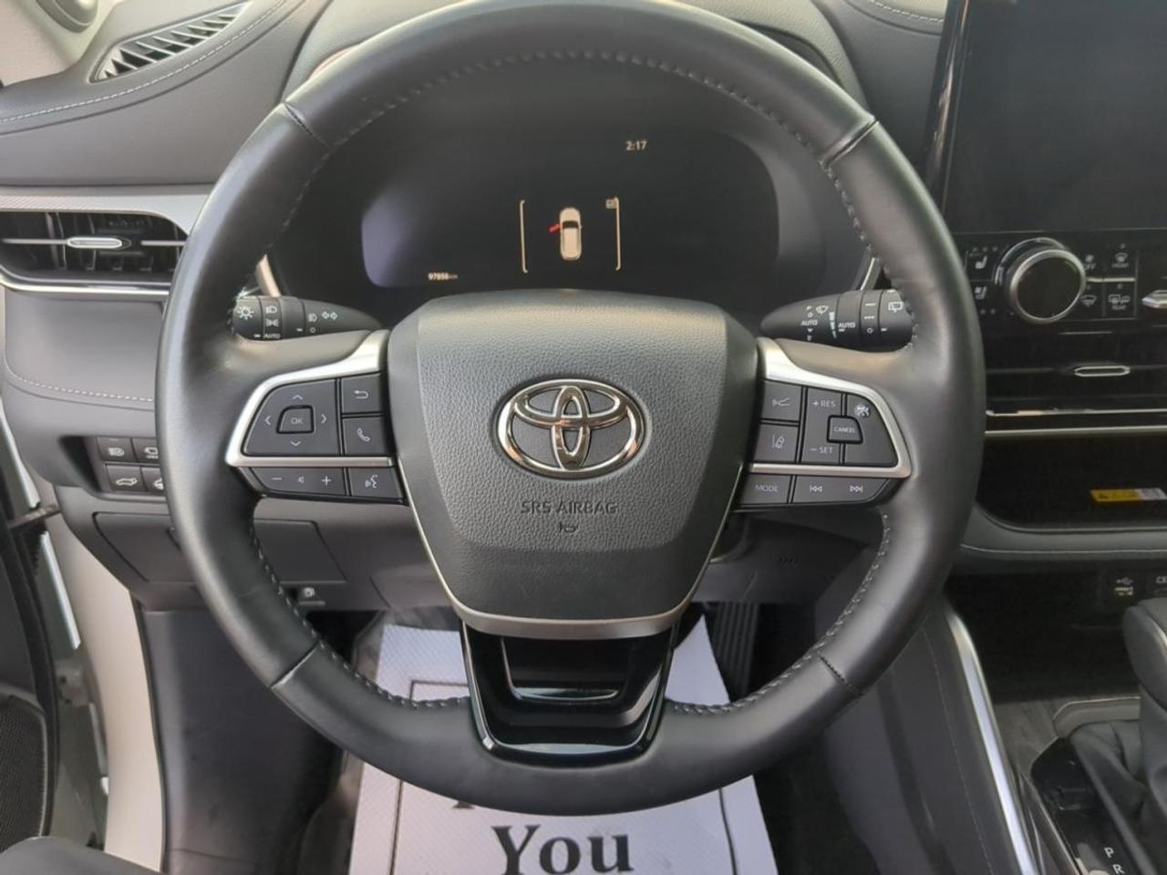 2024 Toyota Highlander LIMITED AWD Photo