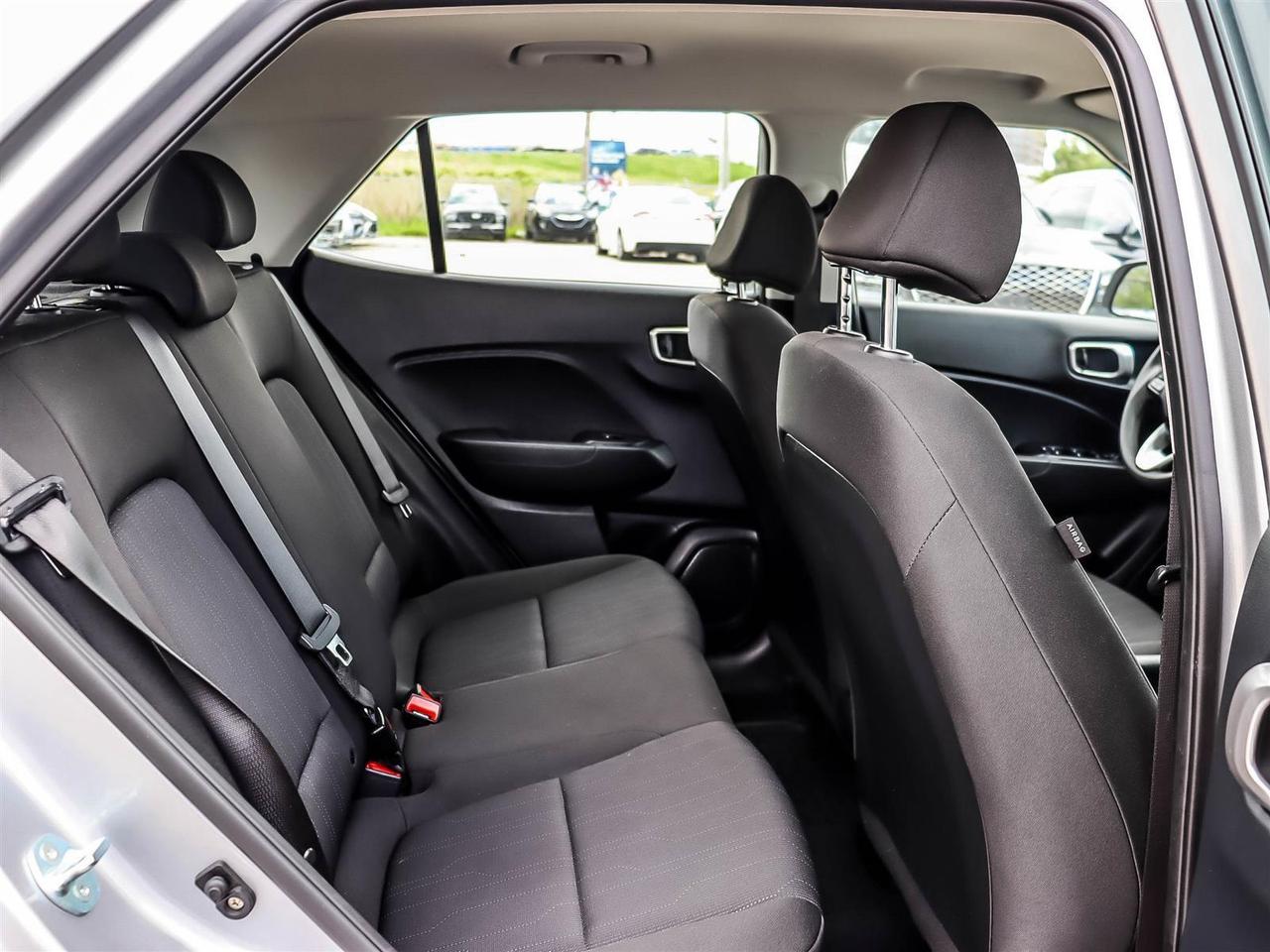 2024 Hyundai Venue Essential Photo