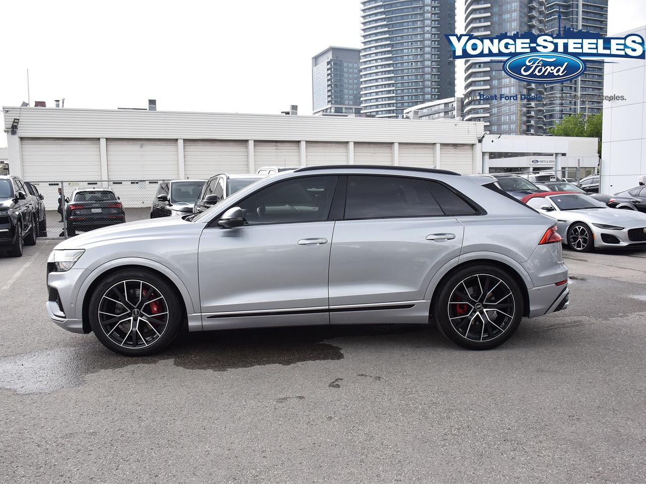 2021 Audi SQ8 4.0 TFSI quattro Photo4