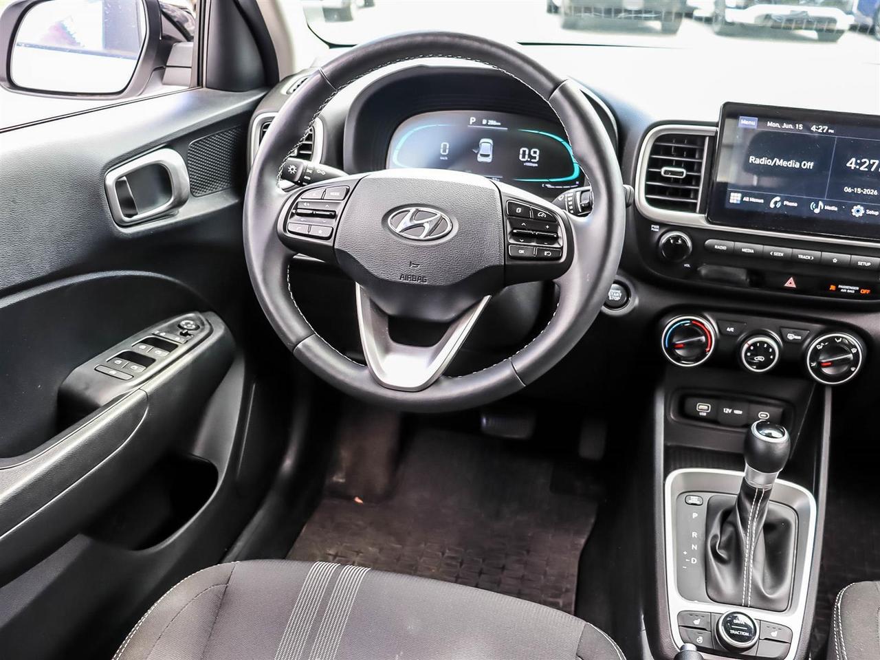 2025 Hyundai Venue PREFERRED Photo