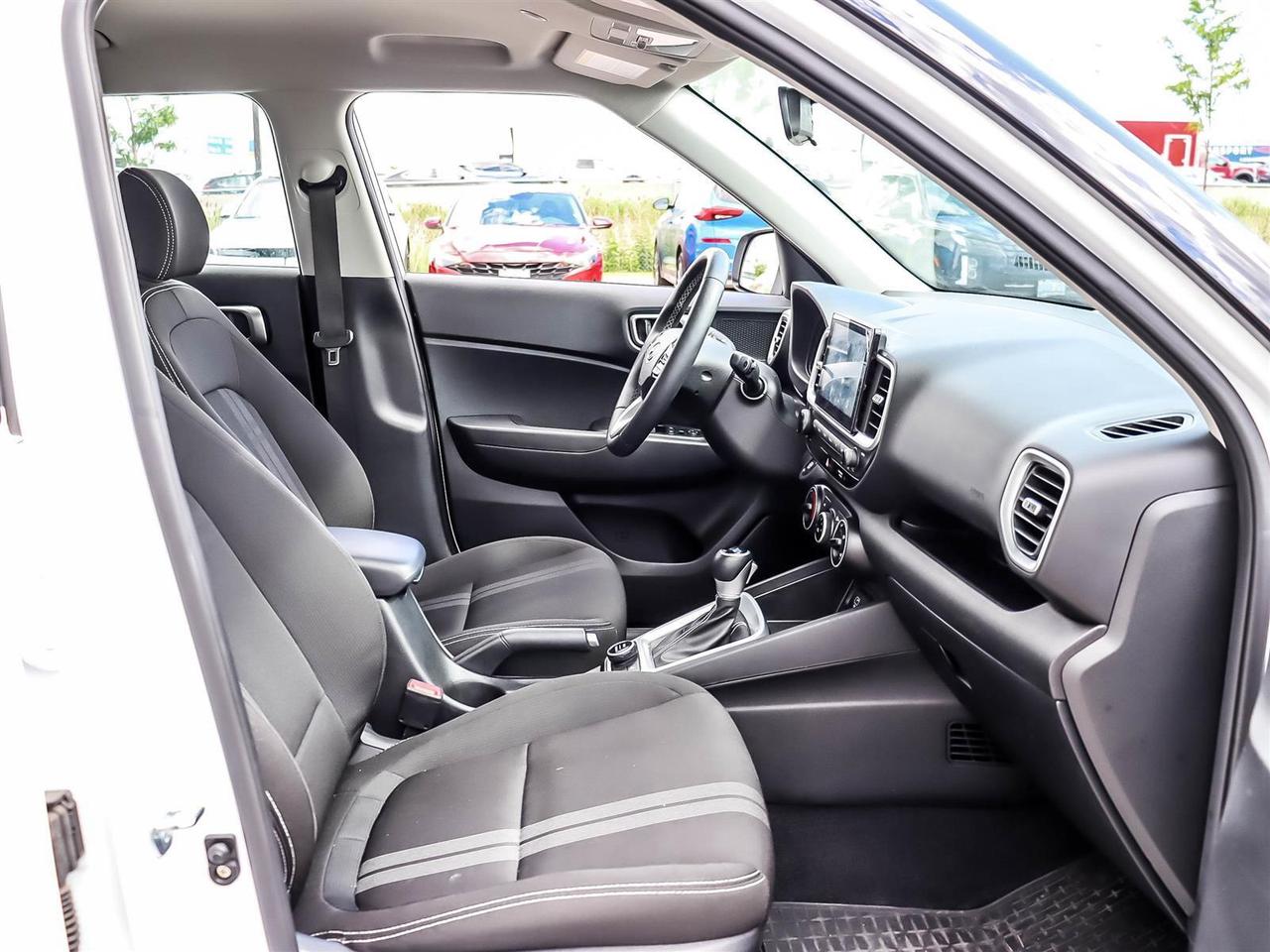 2025 Hyundai Venue PREFERRED Photo