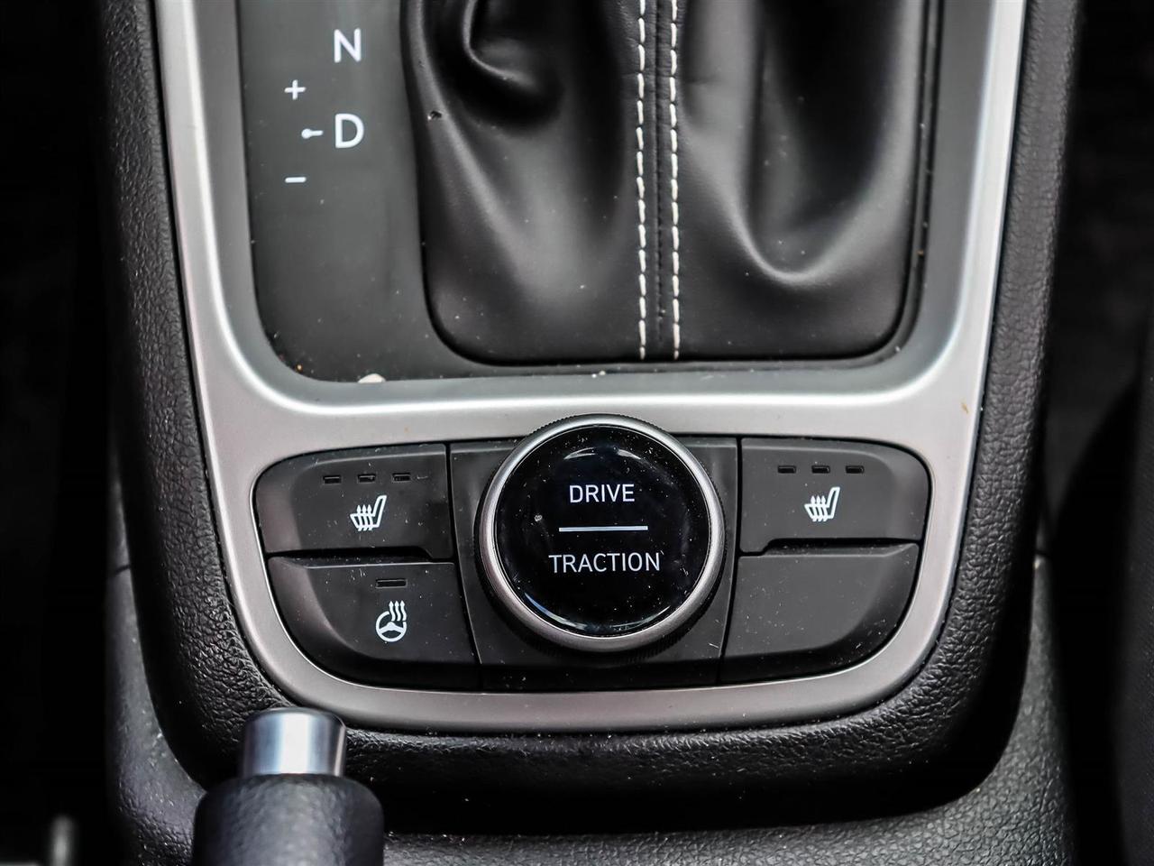 2025 Hyundai Venue PREFERRED Photo