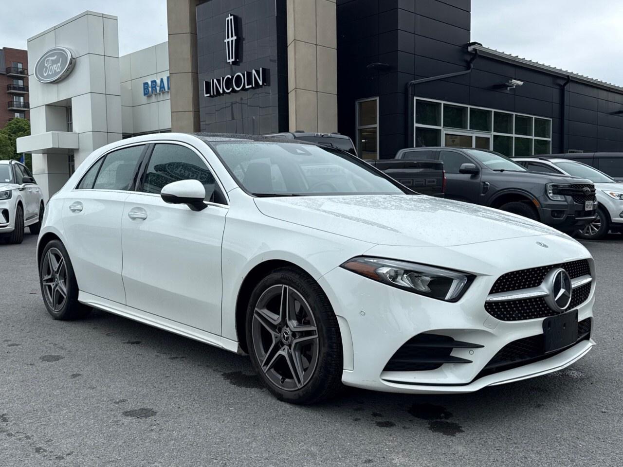 2022 Mercedes-Benz A-Class 4MATIC®   AWD   LOW KM !   1 OWNER Photo