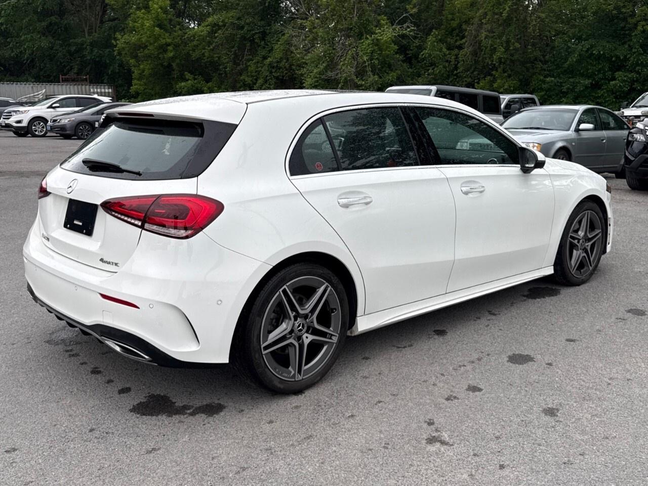 2022 Mercedes-Benz A-Class 4MATIC®   AWD   LOW KM !   1 OWNER Photo4