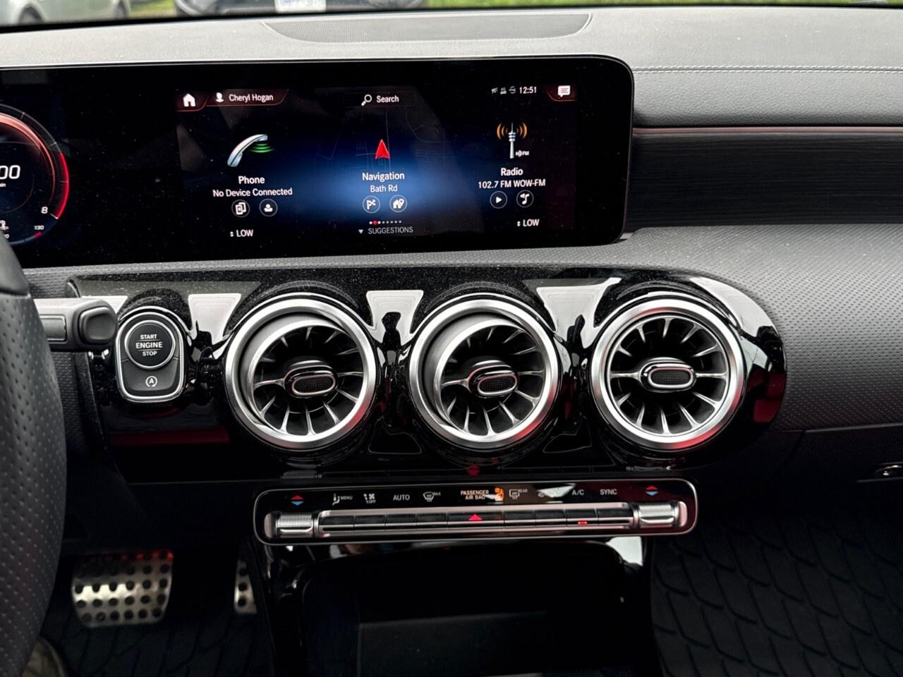 2022 Mercedes-Benz A-Class 4MATIC®   AWD   LOW KM !   1 OWNER Photo