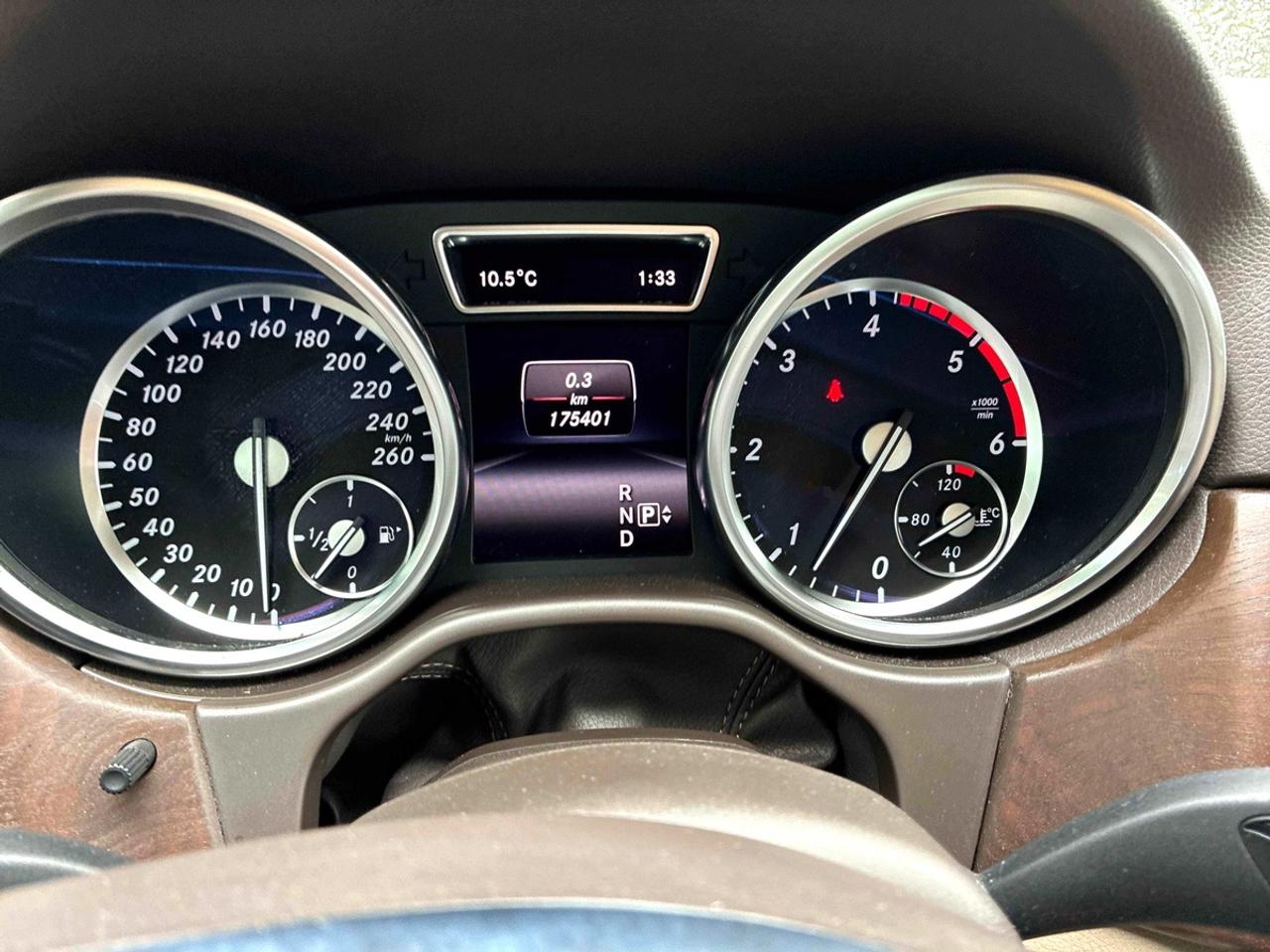 2015 Mercedes-Benz M-Class ML350 Photo4