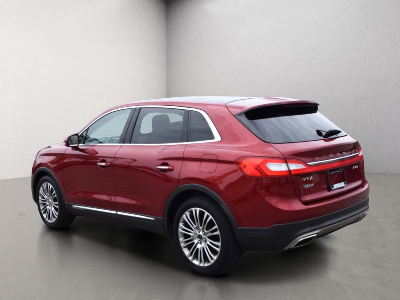 2016 Lincoln MKX Reserve AWD Navi Panoramic Sunroof Photo