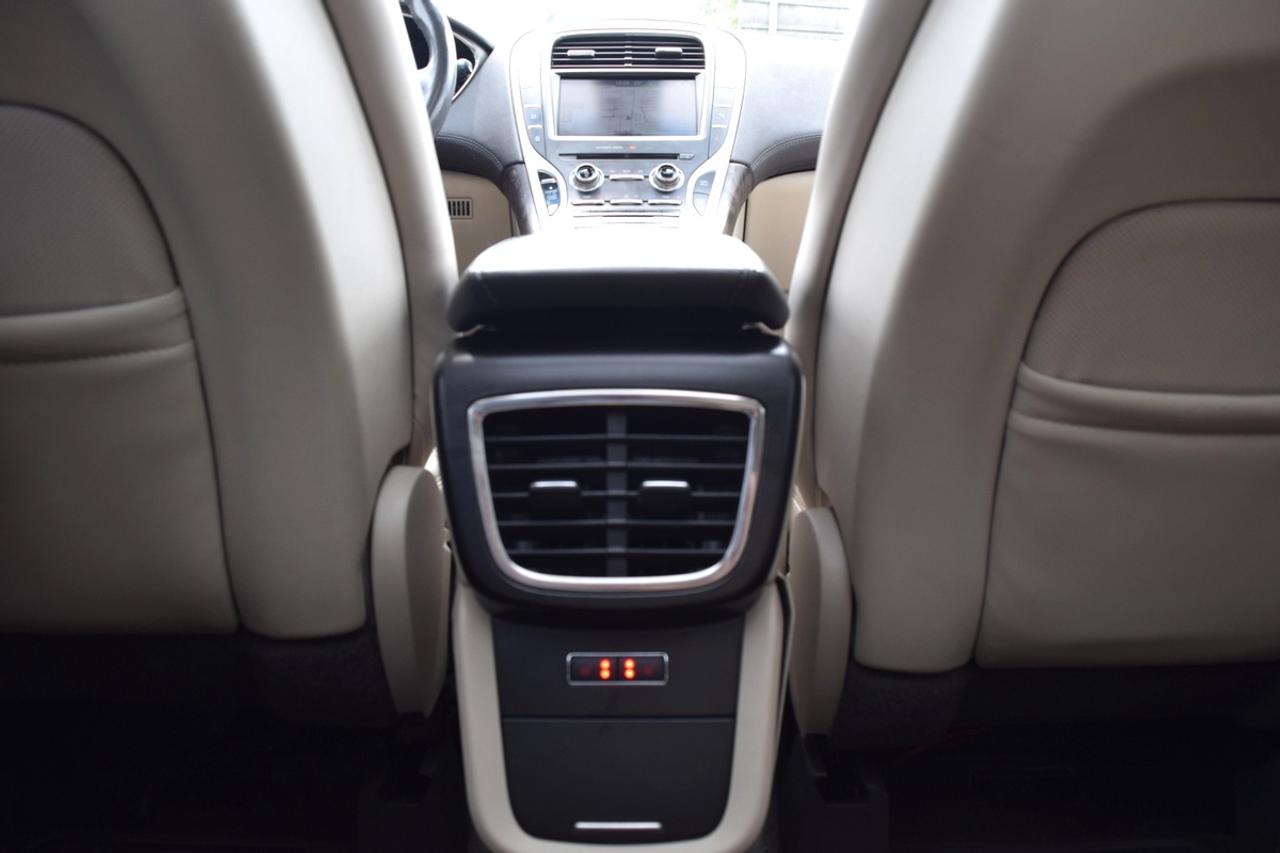 2016 Lincoln MKX Reserve AWD Navi Panoramic Sunroof Photo