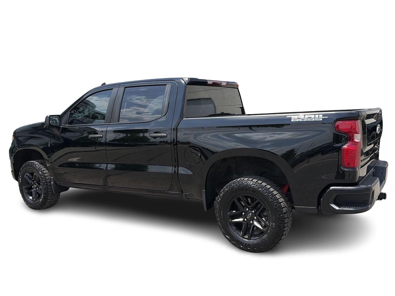 2024 Chevrolet Silverado 1500 Crew Cab Short Box 4-Wheel Drive Custom Trail Boss Photo