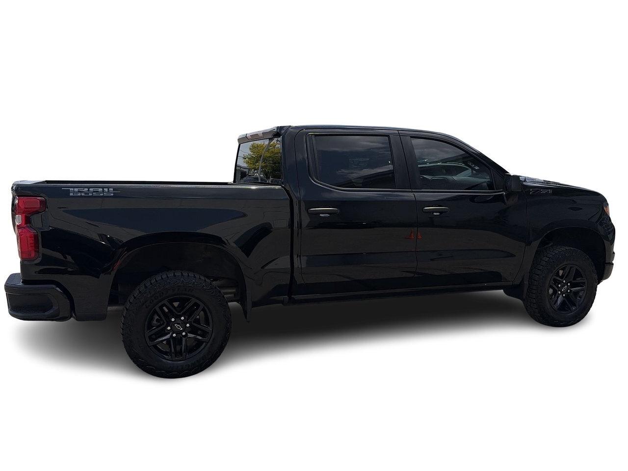 2024 Chevrolet Silverado 1500 Crew Cab Short Box 4-Wheel Drive Custom Trail Boss Photo