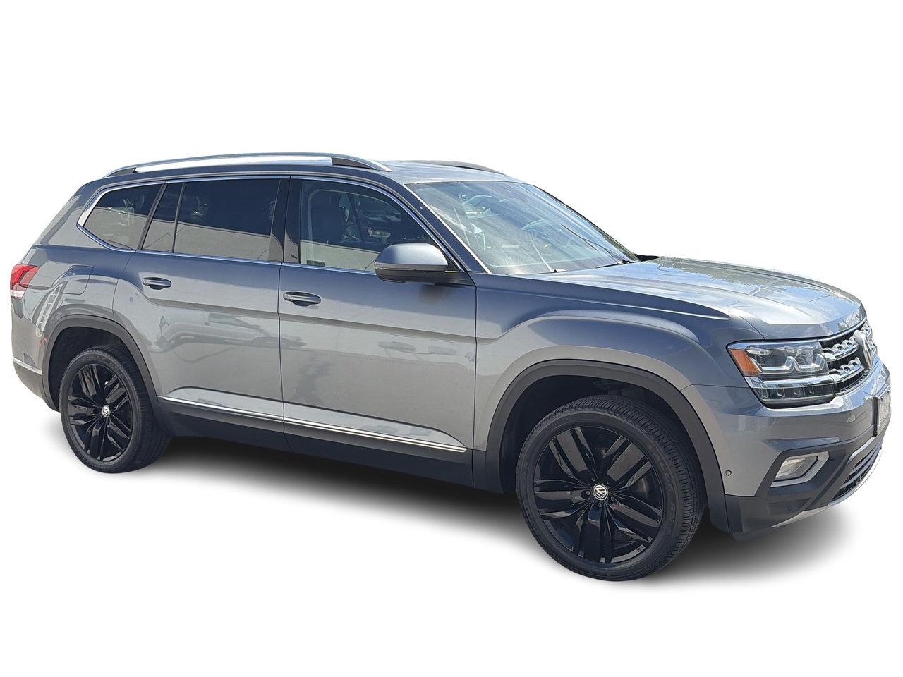 2018 Volkswagen Atlas Execline 3.6L 8sp at w/Tip 4MOTION Low Kilometers! Photo