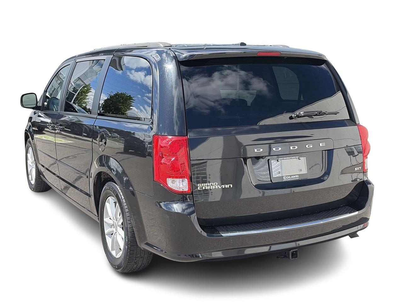 2015 Dodge Grand Caravan SE / SXT Rear Entertainment/  Great Value! Photo