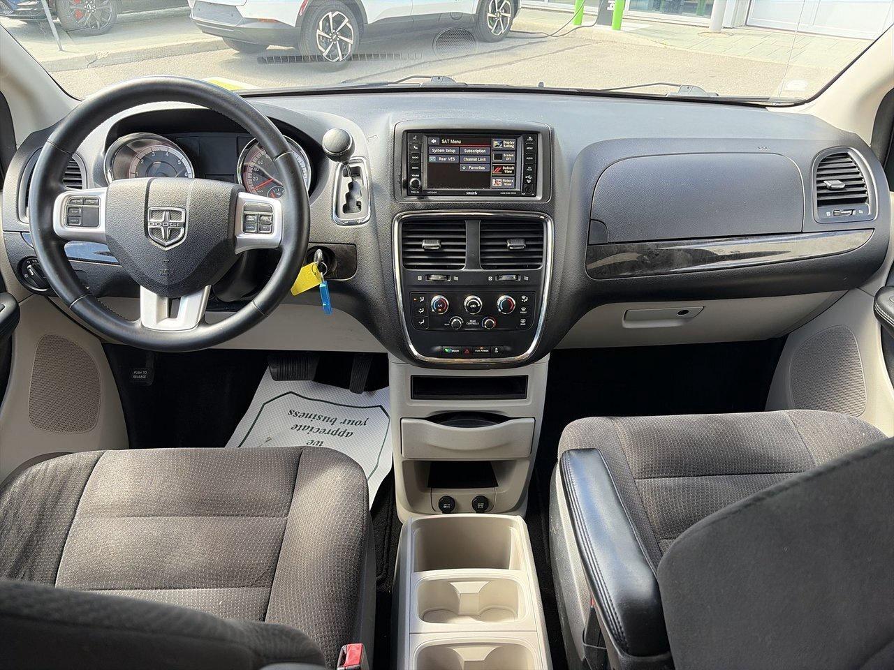 2015 Dodge Grand Caravan SE / SXT Rear Entertainment/  Great Value! Photo