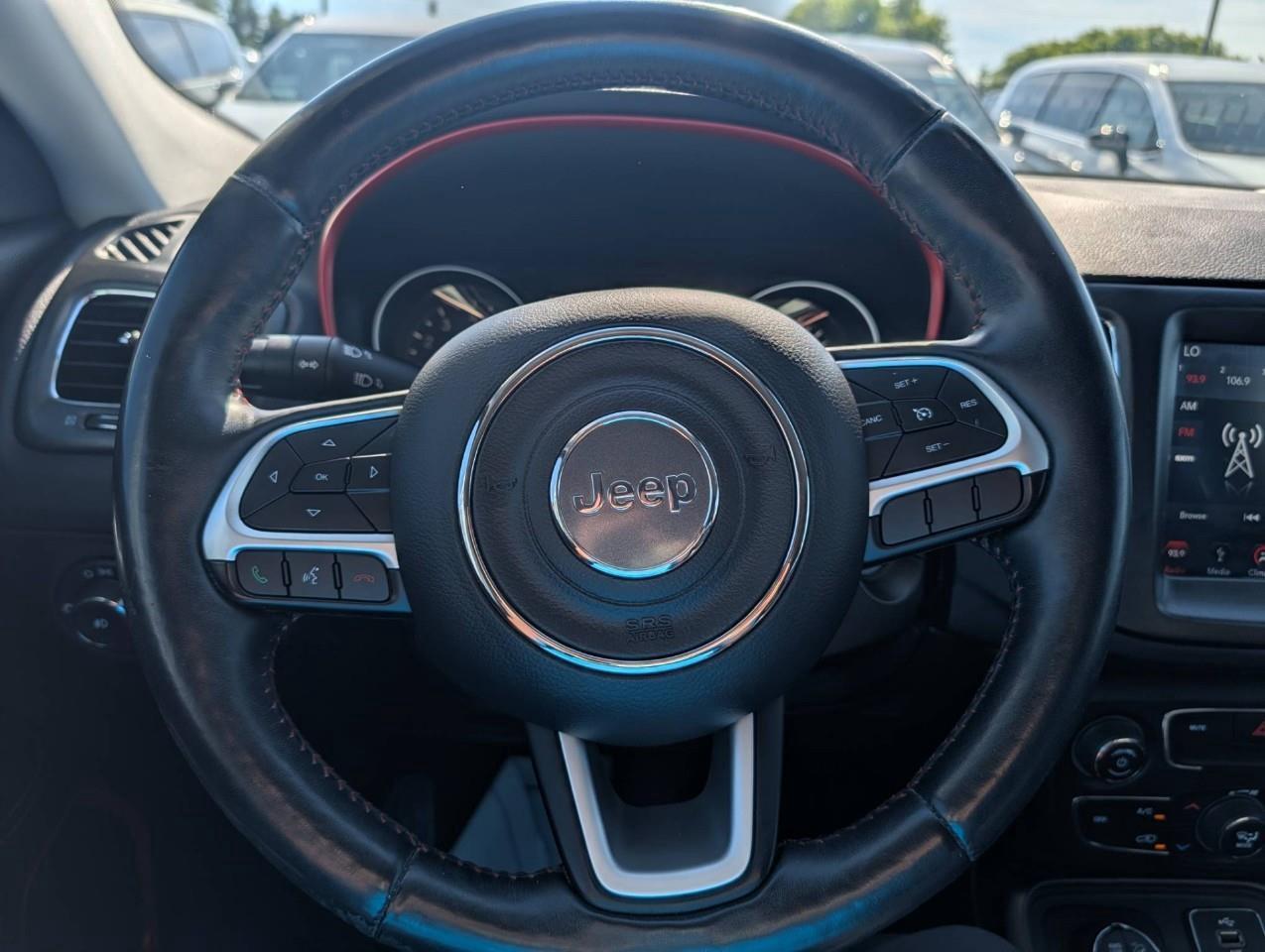 2018 Jeep Compass Trailhawk Photo
