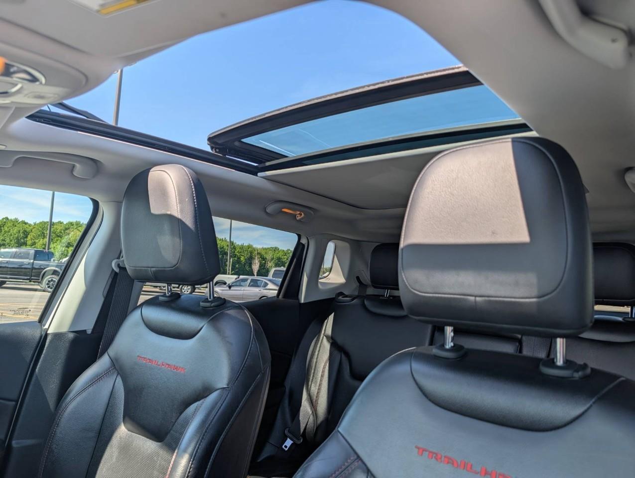 2018 Jeep Compass Trailhawk Photo