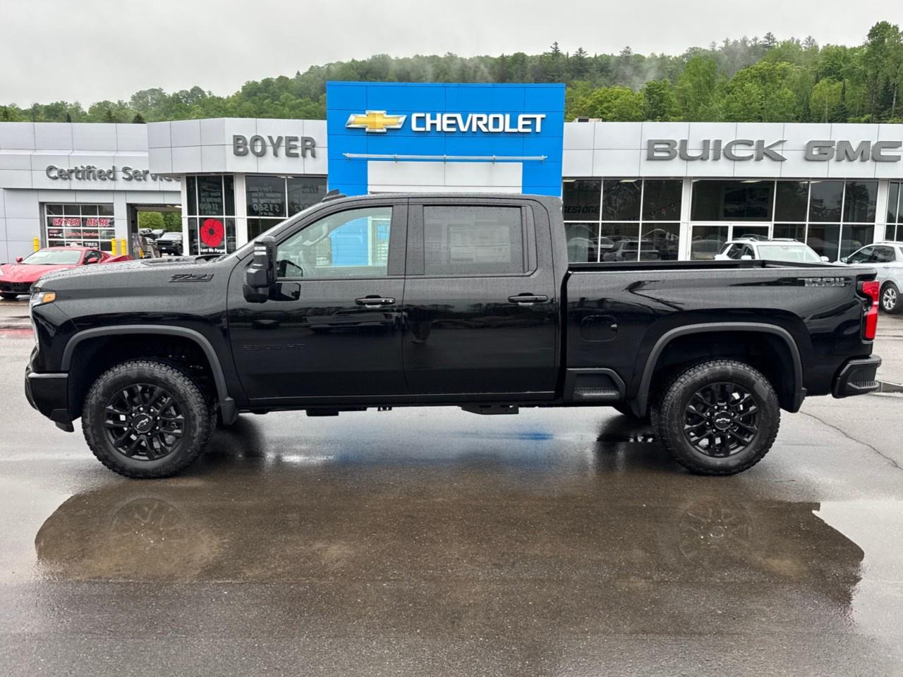 2026 Chevrolet SILVERADO 2500HD 4WD Crew Cab Standard Box LTZ Photo