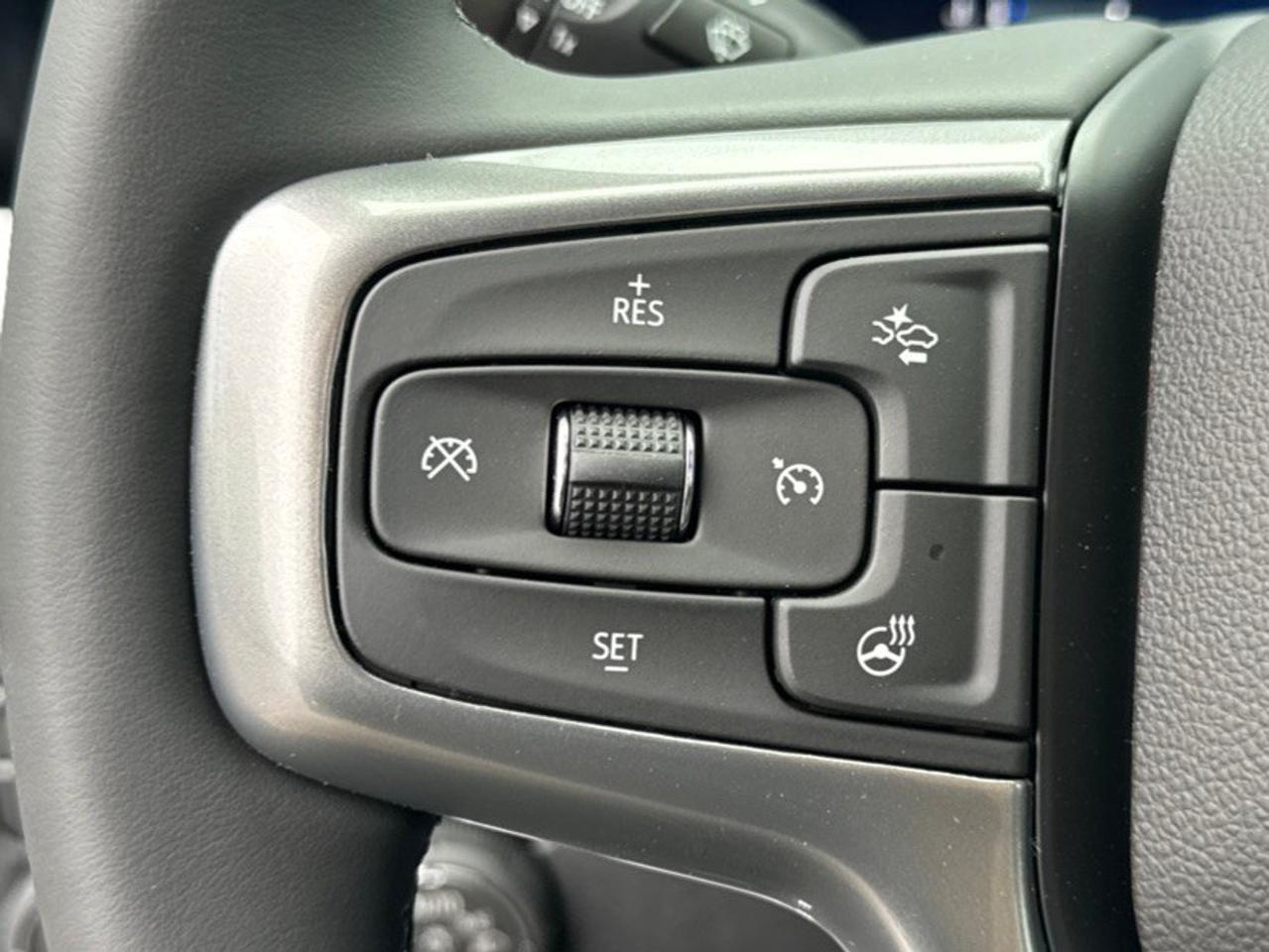 2026 Chevrolet SILVERADO 2500HD 4WD Crew Cab Standard Box LTZ Photo