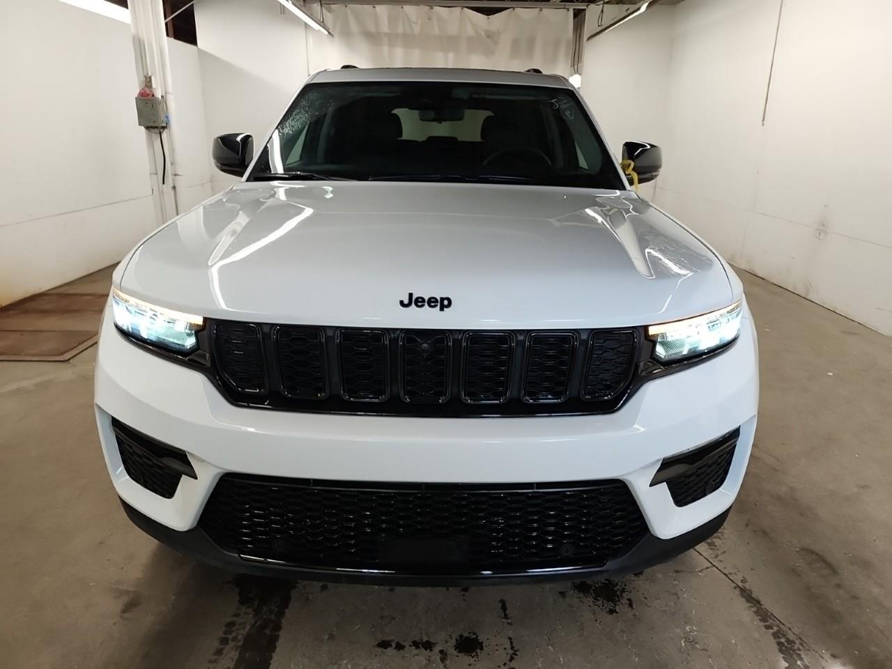 2024 Jeep Grand Cherokee Limited 4dr 4x4 Photo