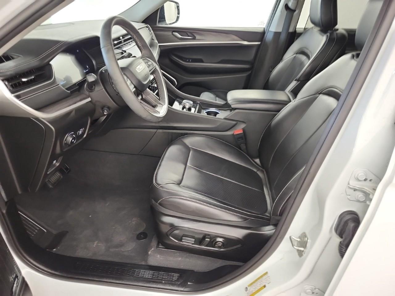 2024 Jeep Grand Cherokee Limited 4dr 4x4 Photo