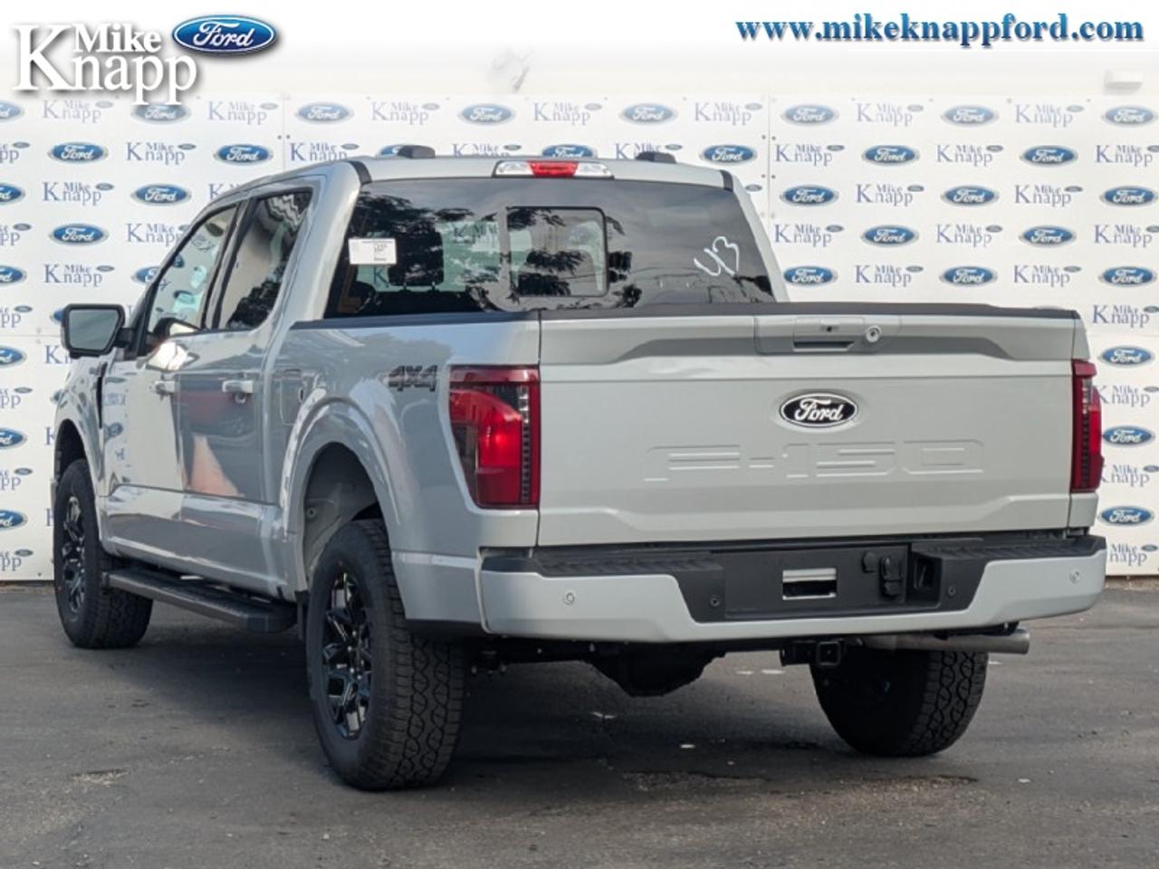 2026 Ford F-150 XLT Photo2